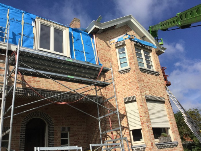 Dakrenovatie particuliere woning